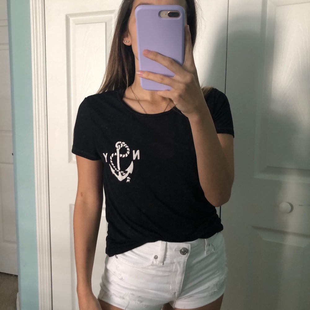 American Eagle soft tee